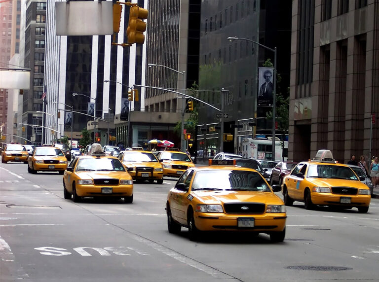 How Taxi Cab Services Help Reduce Traffic Congestion