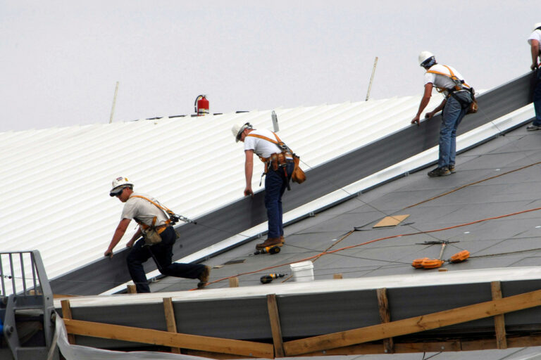 Commercial-Roofing-Services-in-Arlington-Heights-IL