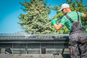 What to Expect from a Professional Gutter Service in Bradford
