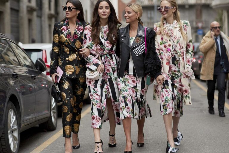 Women Clothes Sale