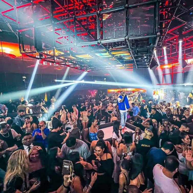 Step Inside the Best Club in Dubai: Nights of Luxury, Music, and Energy