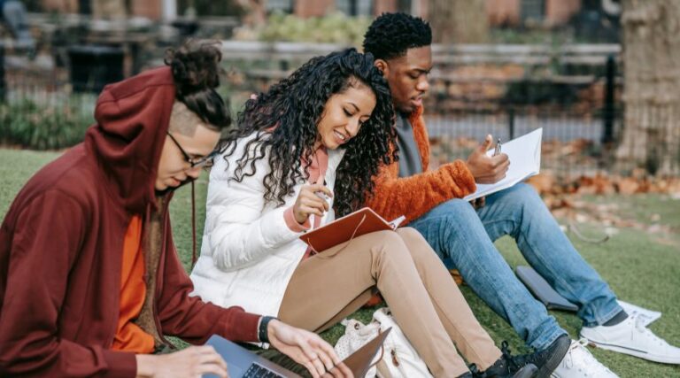 Economic Assignment Help