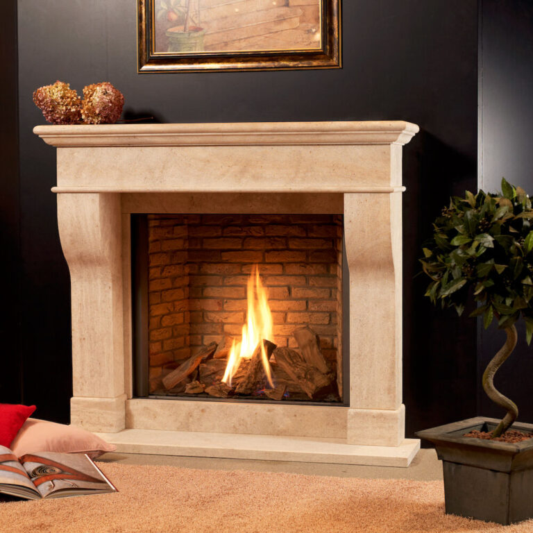 Kaminumrandung aus Natursteinn