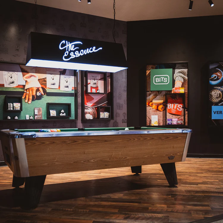 cannabis product display