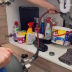 Team-van-ontstoppen-keuken-afvoer