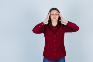 Patient consulting a vertigo specialist for dizziness treatment in Gurgaon