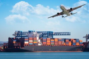 air-cargo-vs-sea-cargo