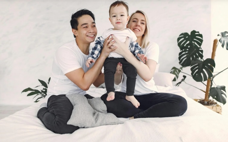 When Love Becomes Homework: The Hidden Link Between Couple Relationships and Parenting