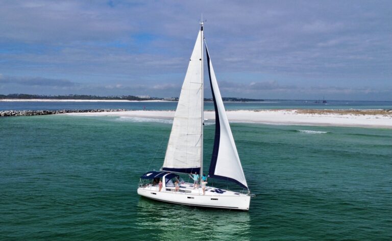 sailboat charter maine