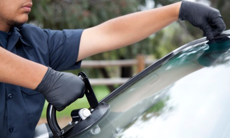 Orlando auto glass repair