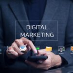 Digital marketing and network technology concept, online media, online advertising to help increase sales and increase online sales channels. Reaching consumers from all over the world. e-commerce,