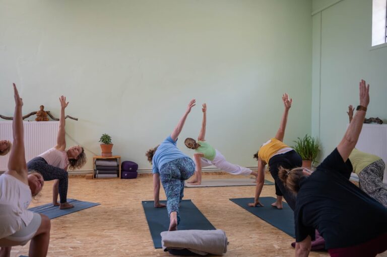 yoga class for beginners