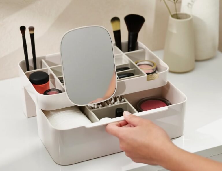 Joseph Joseph Cosmetic Organiser – Stylish Makeup Storage Solution