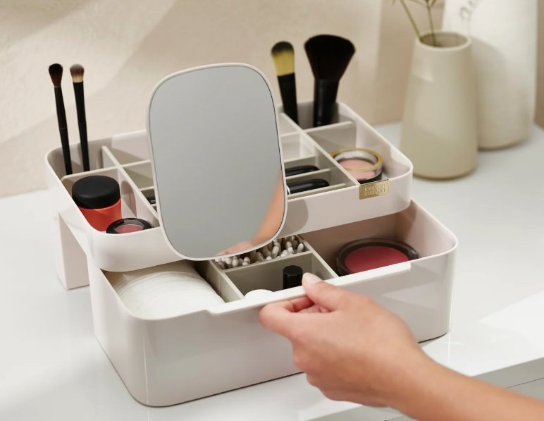 Joseph Joseph Cosmetic Organiser – Stylish Makeup Storage Solution