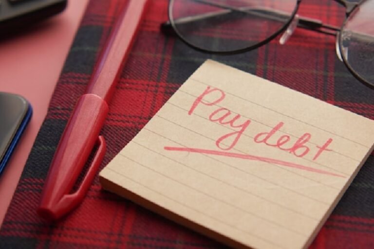 How to Borrow Responsibly Without Falling Into a Debt Trap?
