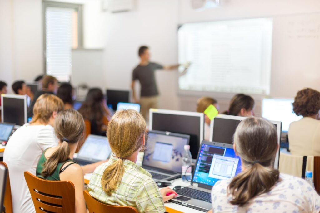 Machine Learning Course in Oman