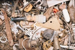 many-carpentry-tools_23-2147773366