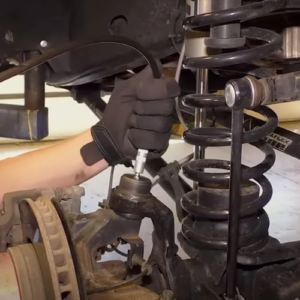 •_When Should You Stop Replacing Parts and Seek a Professional Jeep Death Wobble Fix
