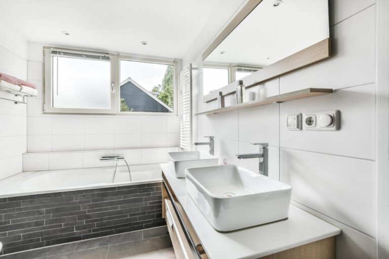 bathroom remodel commercial