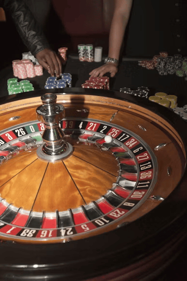 LuckyLand Casino