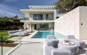 vacation rentals marbella