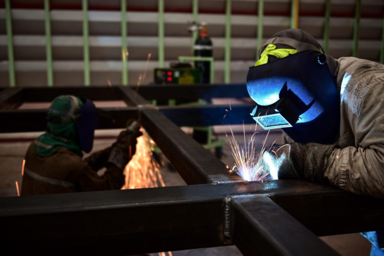 Metal fabrication shop fl